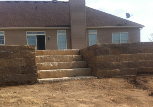 Retaining Wall with Steps Retaining Wall with Steps