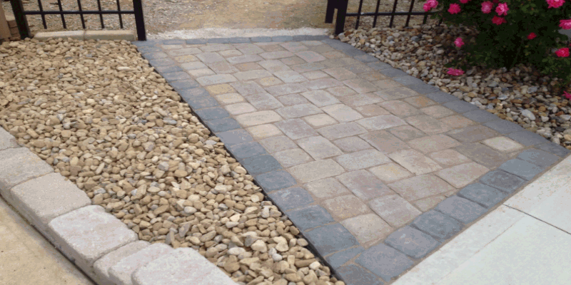 Side walkway, landscaping and Brick Pavers Side walkway, landscaping and Brick Pavers