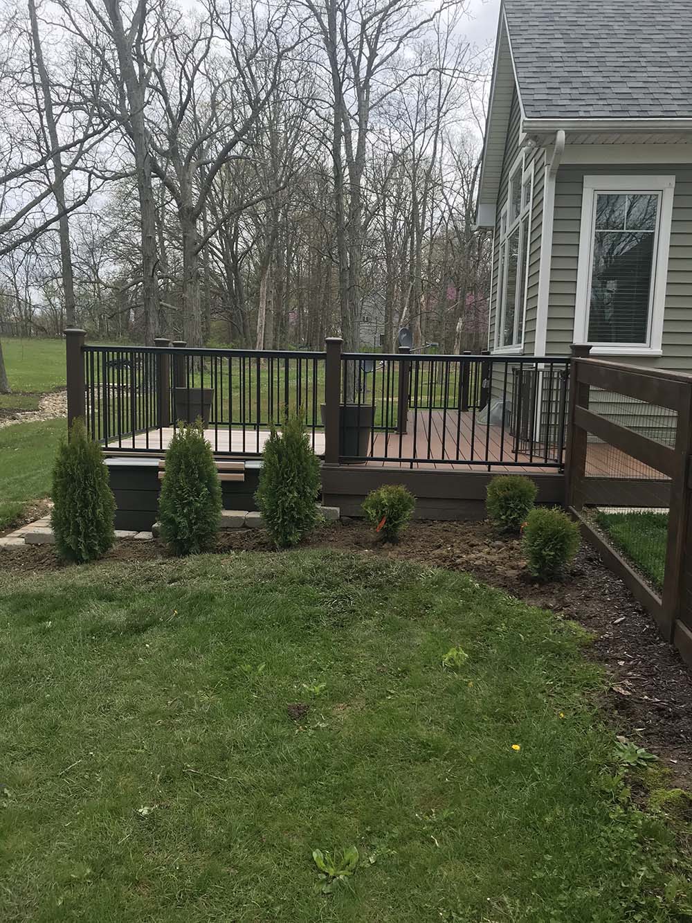 side, yard, landscaping side, yard, landscaping