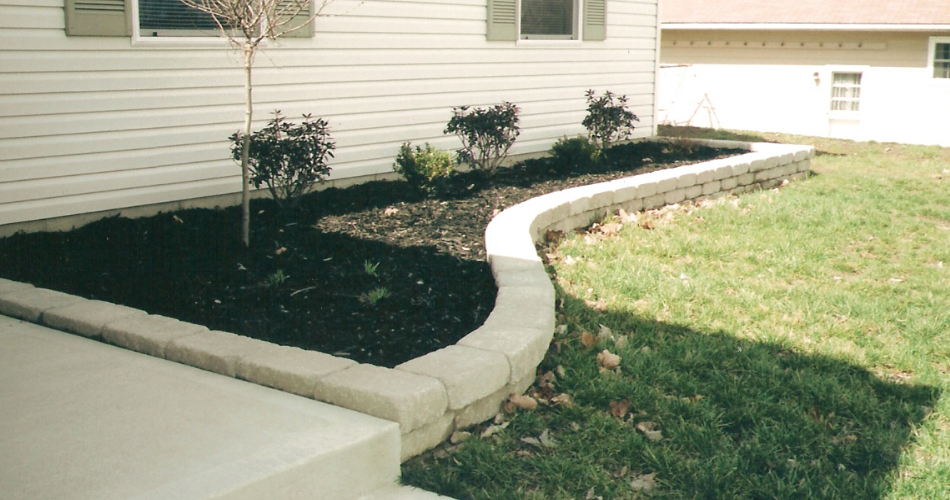 Flower Bed Border, Retaining Wall Flower Bed Border, Retaining Wall